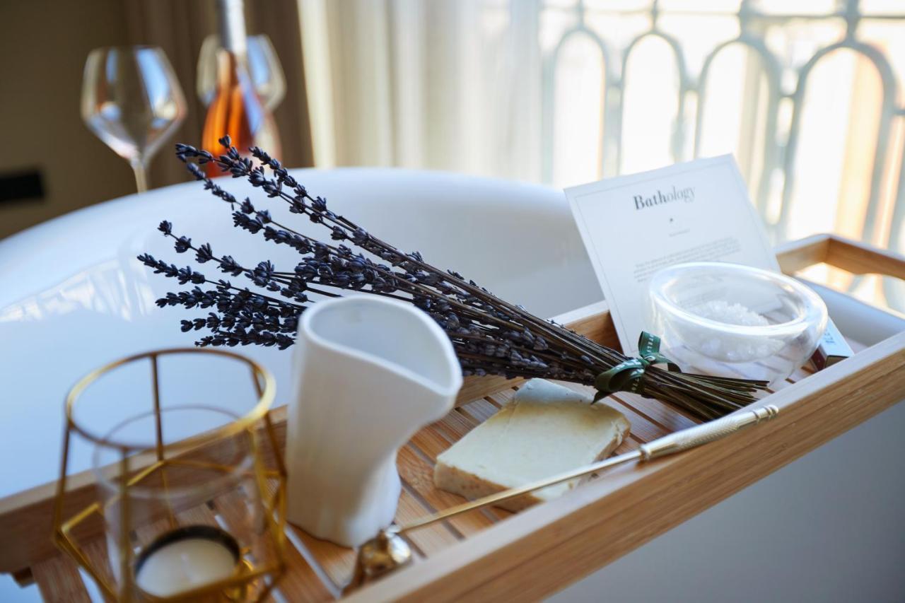 Bless Hotel Madrid - The Leading Hotels Of The World Εξωτερικό φωτογραφία Lavender in a spa