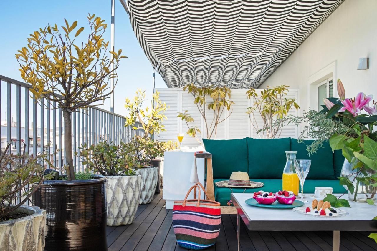 Bless Hotel Madrid - The Leading Hotels Of The World Εξωτερικό φωτογραφία A balcony