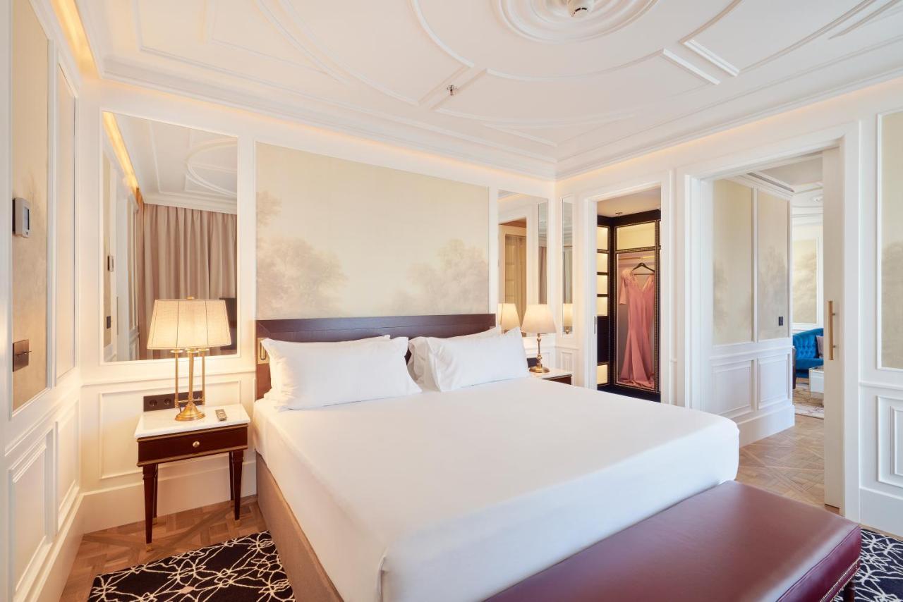 Bless Hotel Madrid - The Leading Hotels Of The World Εξωτερικό φωτογραφία A bedroom at the hotel