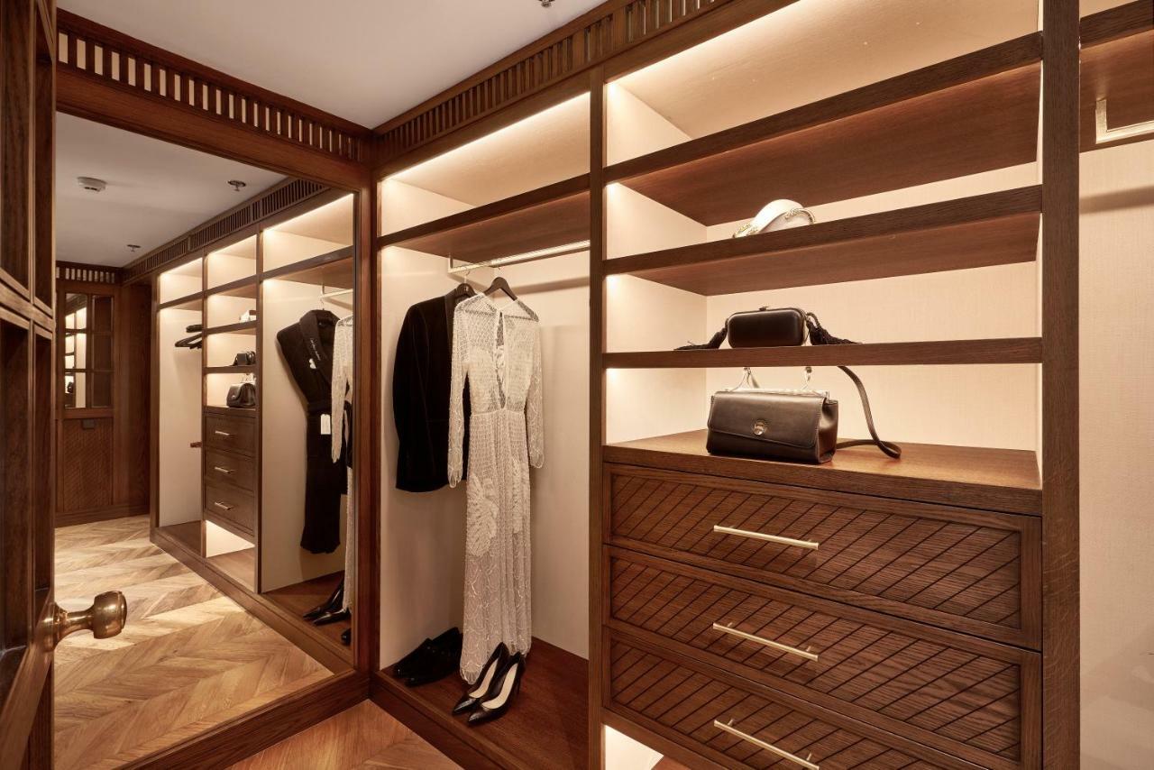 Bless Hotel Madrid - The Leading Hotels Of The World Εξωτερικό φωτογραφία A walk-in closet