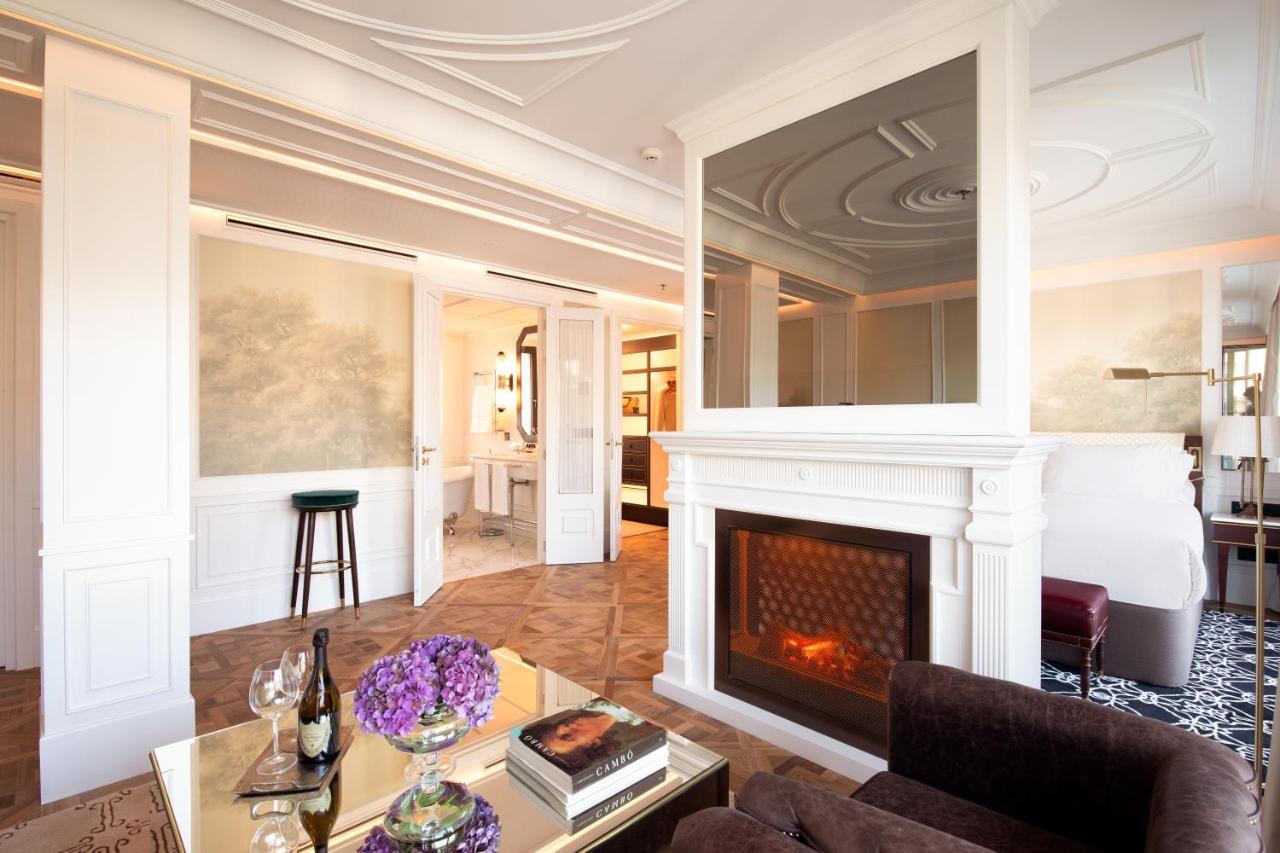 Bless Hotel Madrid - The Leading Hotels Of The World Εξωτερικό φωτογραφία A suite at the Mandarin Oriental, Munich